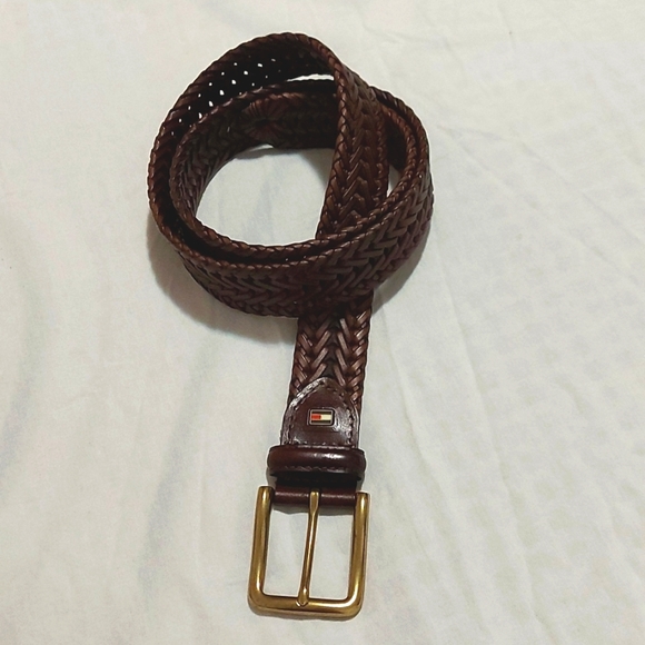 Tommy Hilfiger genuine leather men's belt - Picture 3 of 5
